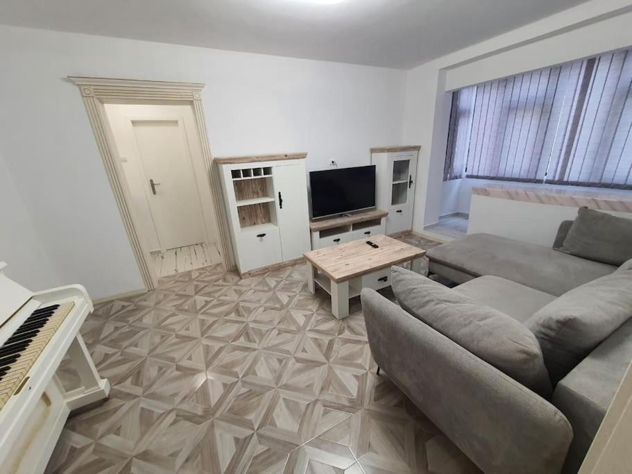 Iasi City - Central Apartment Екстер'єр фото